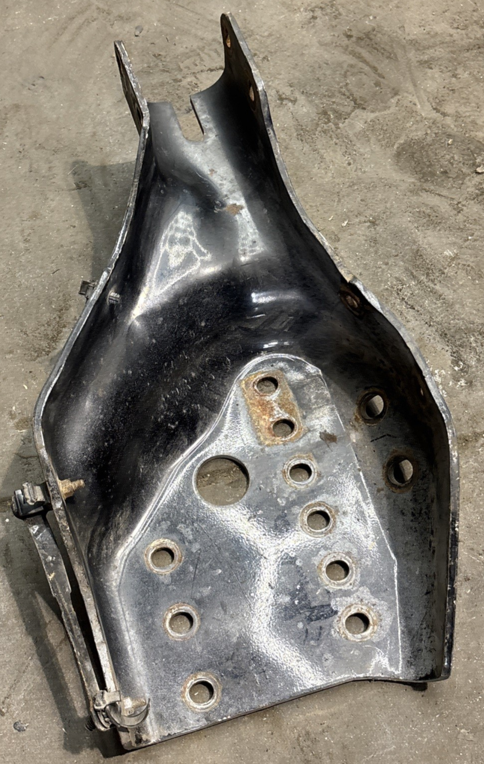 2018-2023 FREIGHTLINER CASCADIA 126 FRAME HORN BUMPER MOUNT OEM