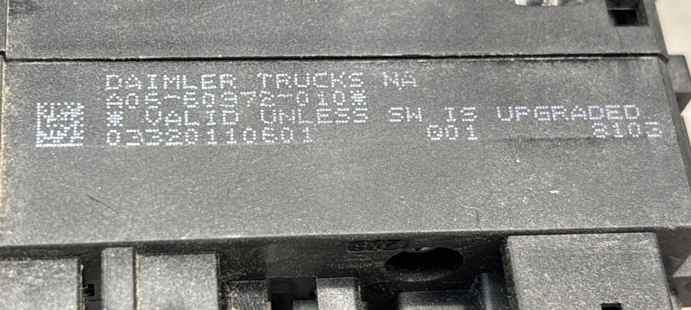 Freightliner Cascadia Hazard Switch Panel A06-60972-010