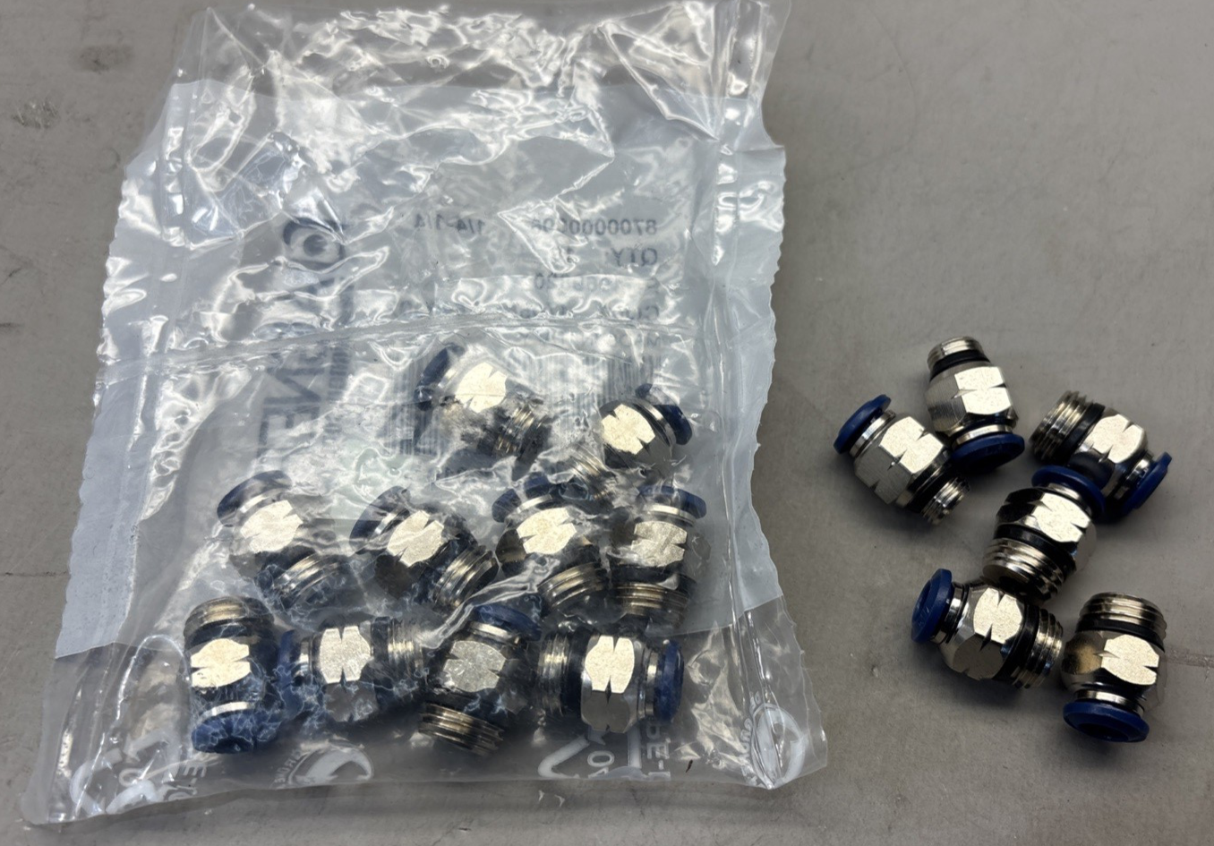 BAG OF 15 AIGNEP 8700000006 - 1/4 X 1/4" STR MALE
