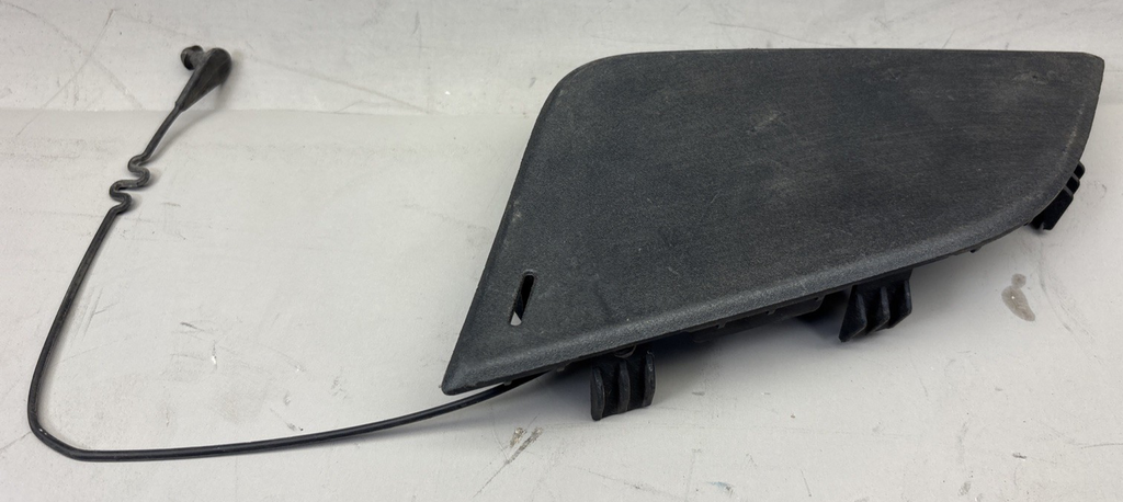 FREIGHTLINER  21-29246-20 LH TOW HOOK COVERS