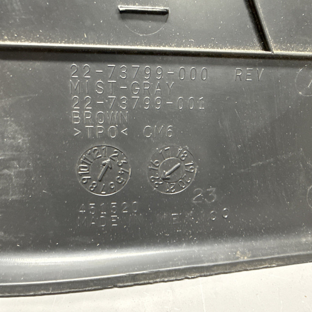 18-2024 FREIGHTLINER CASCADIA FRONT RIGHT ELECTRICAL BAY COVER 22-73799-000 OEM