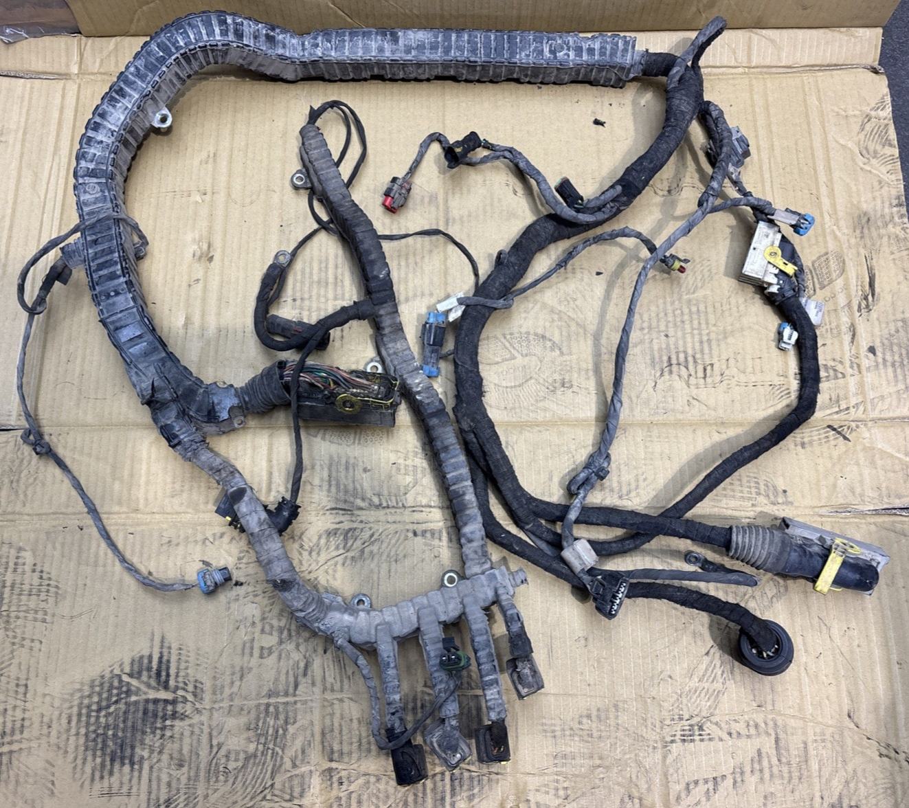 Paccar D92-1082 Harness Engine Mx 13