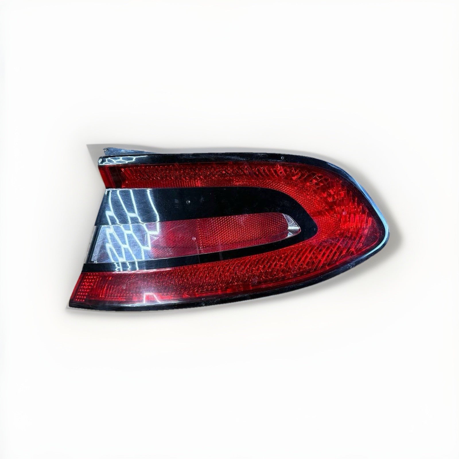 2013-2016 Dodge Dart Tail LIGHT ASSEMBLY PASSANGER SIDE RIGHT