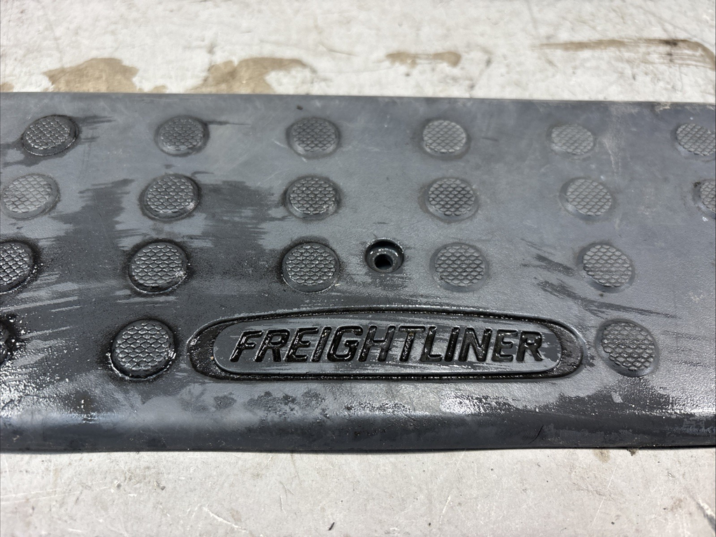 18-63603-000 Multi Purpose Cover for Freightliner