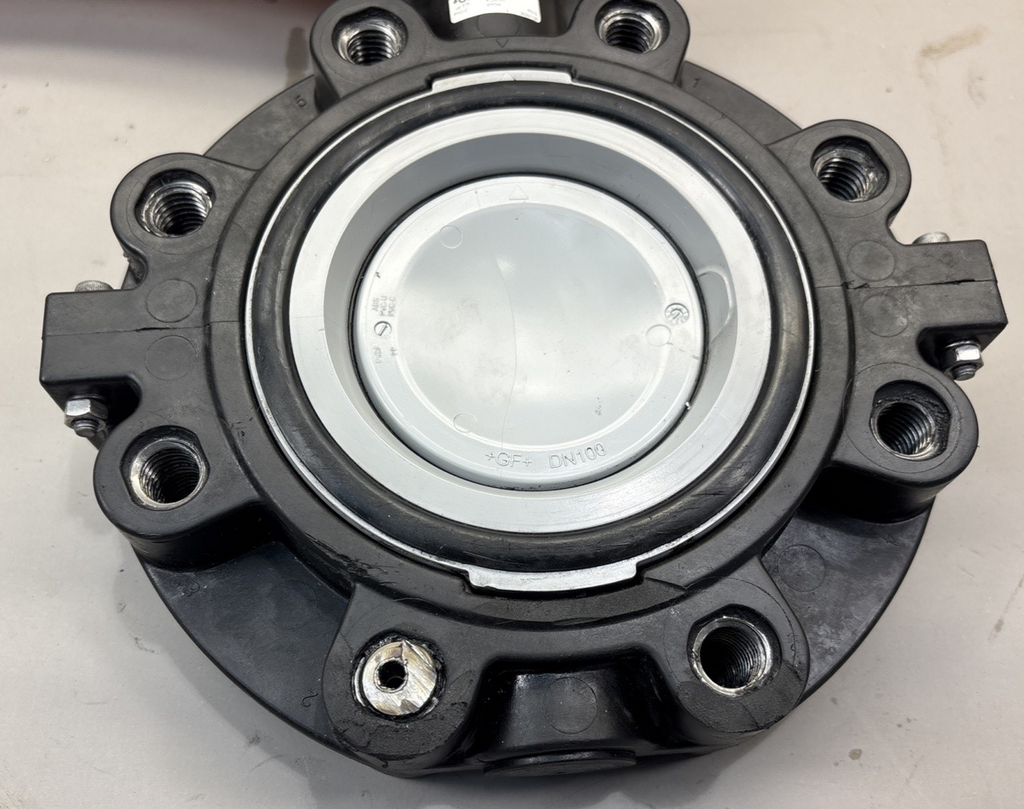 +GF+ GEORG FISCHER 4" DN100 Butterfly Valve, Lever Handle EPDM PVC-C/INOX