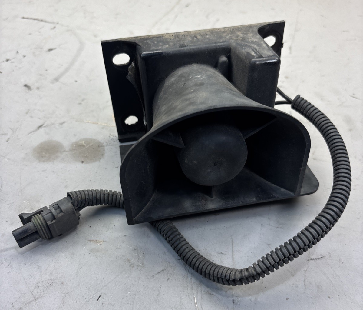 Paccar P49-1003 Backup Alarm Assembly Genuine OEM