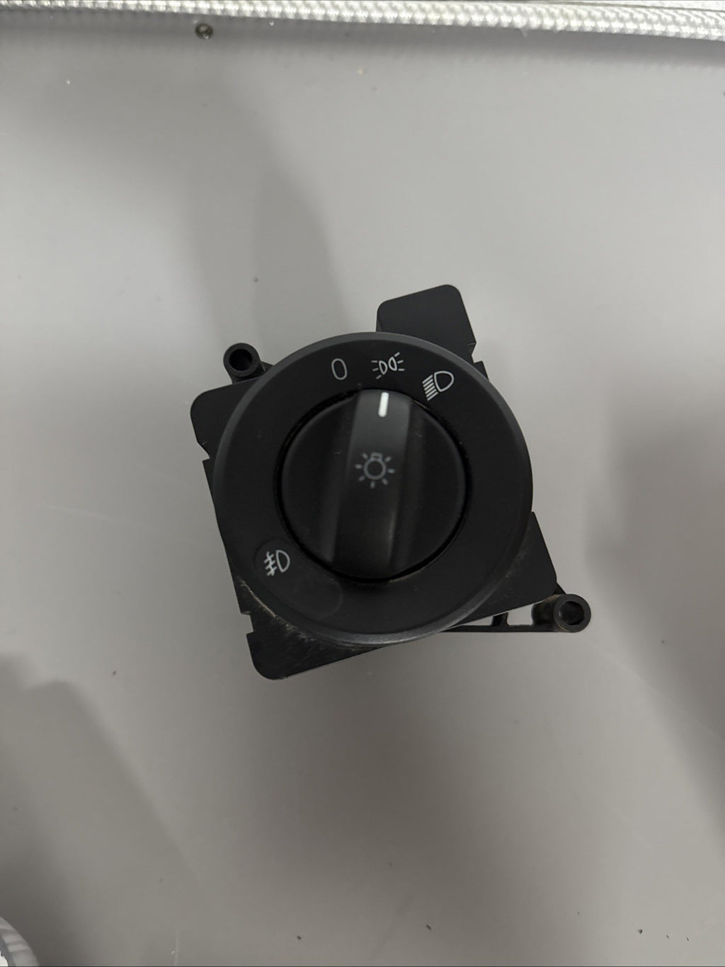 OEM Original Freightliner Headlight Switch A06-58685-000 Small Damage