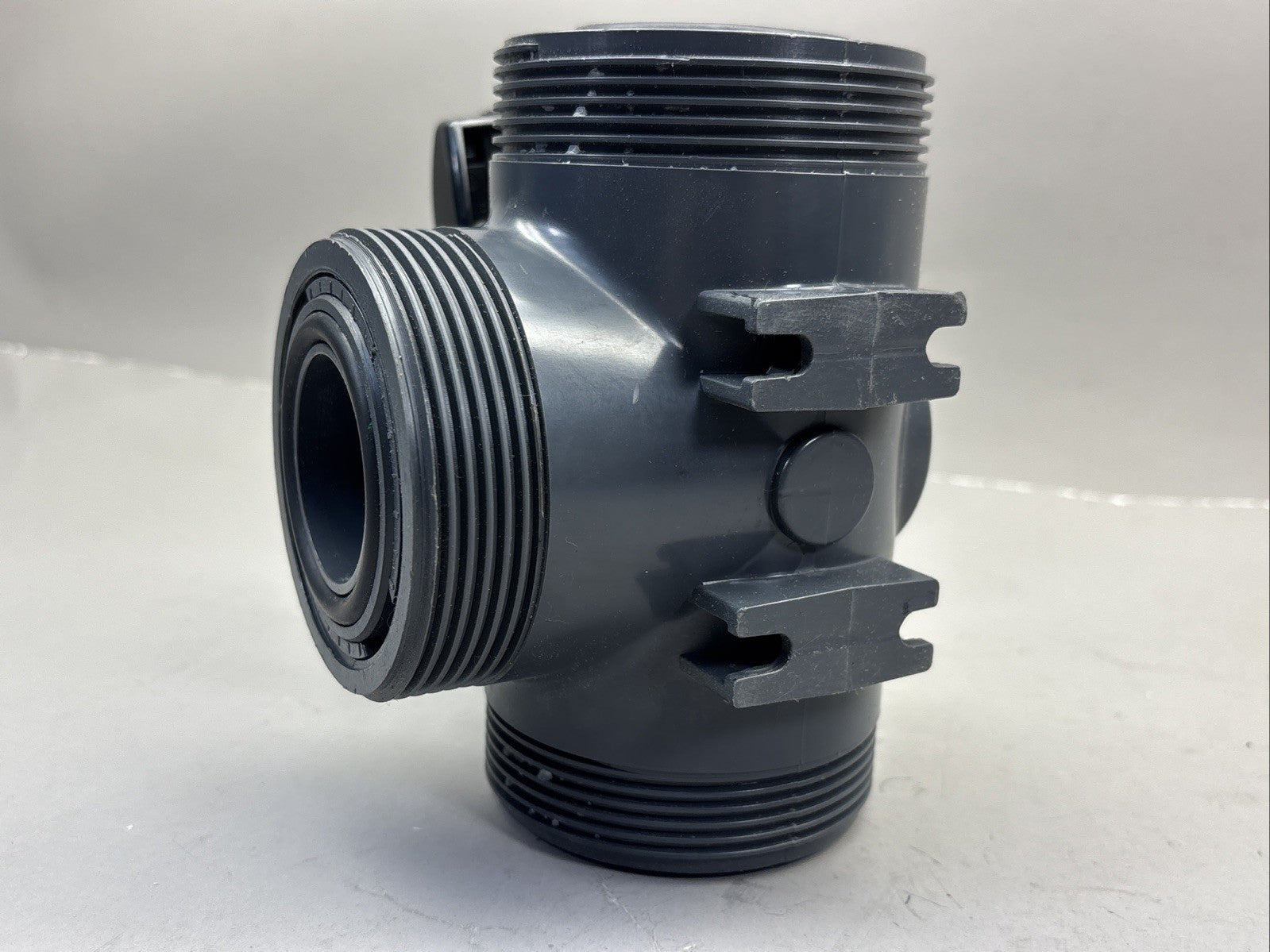 IPEX 50  1" 1/2 TKD 3 WAY TU BALL VALVE PVC AC975706/975693 DUAL BLOCK DN40