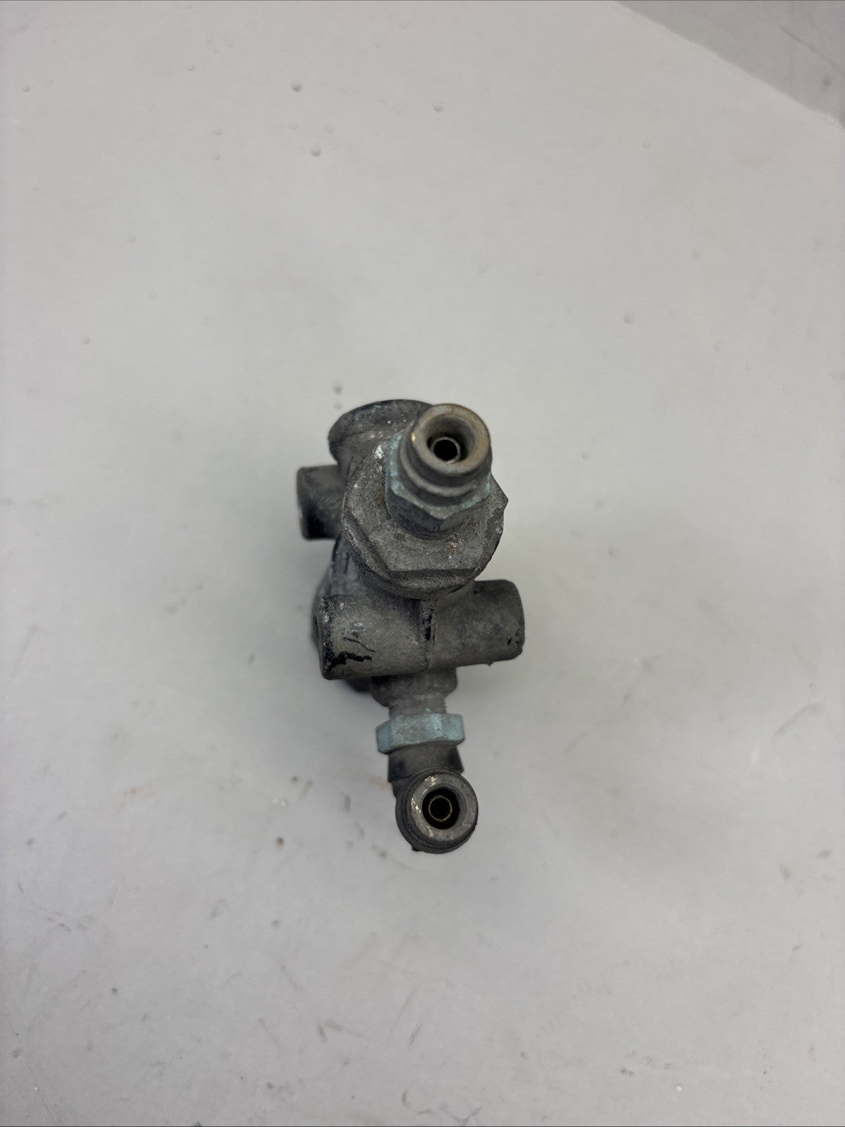 GENUINE BENDIX AIR BRAKE QUICK RELEASE VALVE USED T-245407