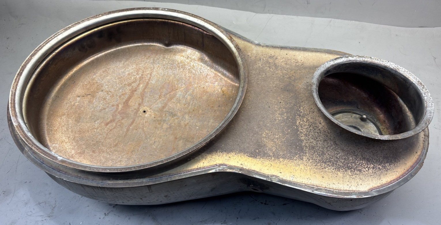 Mack  Volvo 22438983 SCR / DPF Cover