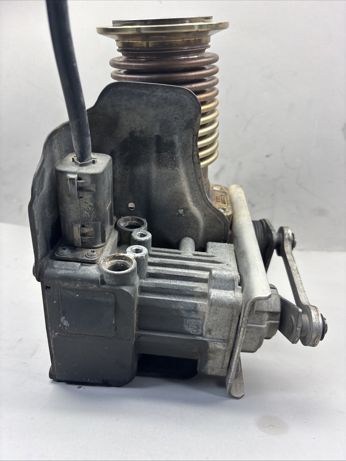 2128145 Genuine Paccar EGR Control Valve