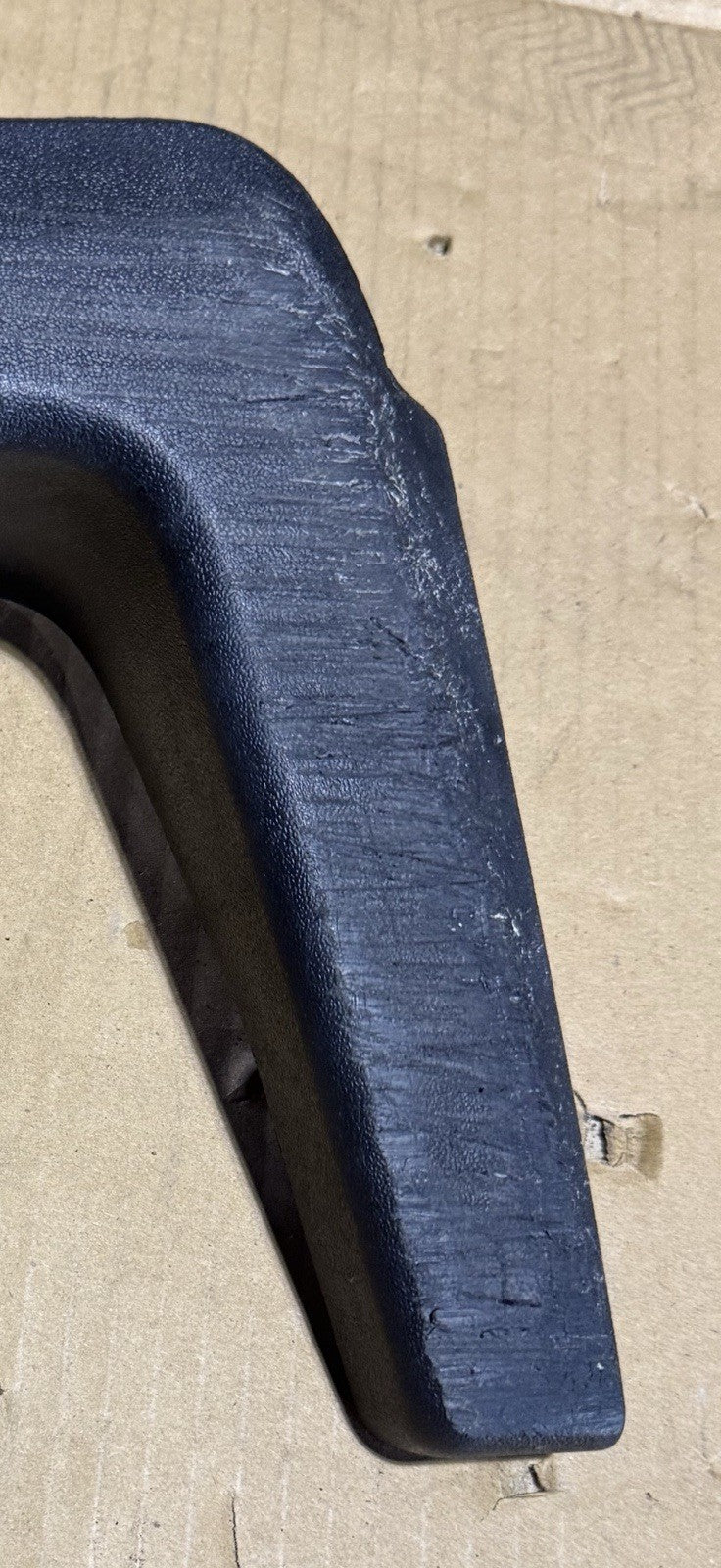 22-68952-001 Genuine Freightliner Trim Fairing Fill Bezel P3 OEM - New