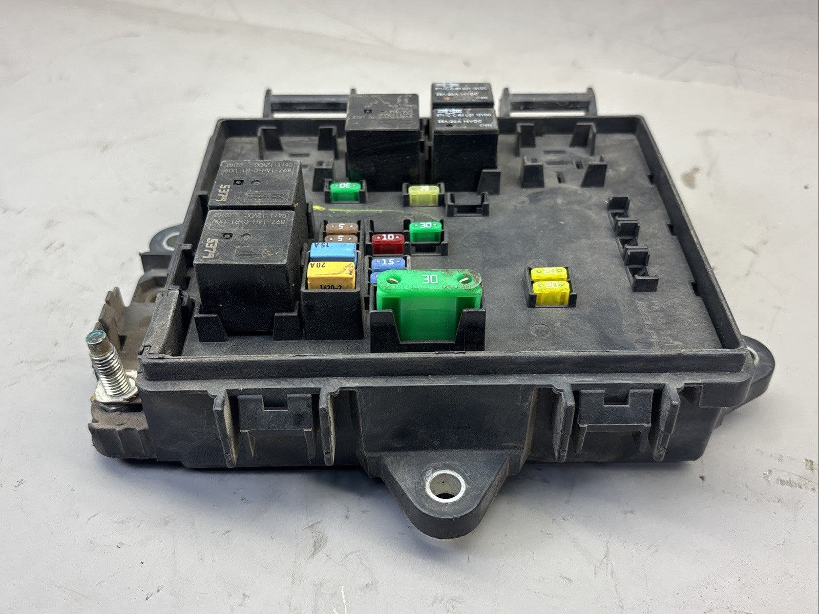 Replaces 23909810-01 VOLVO VNL FUSE BOX