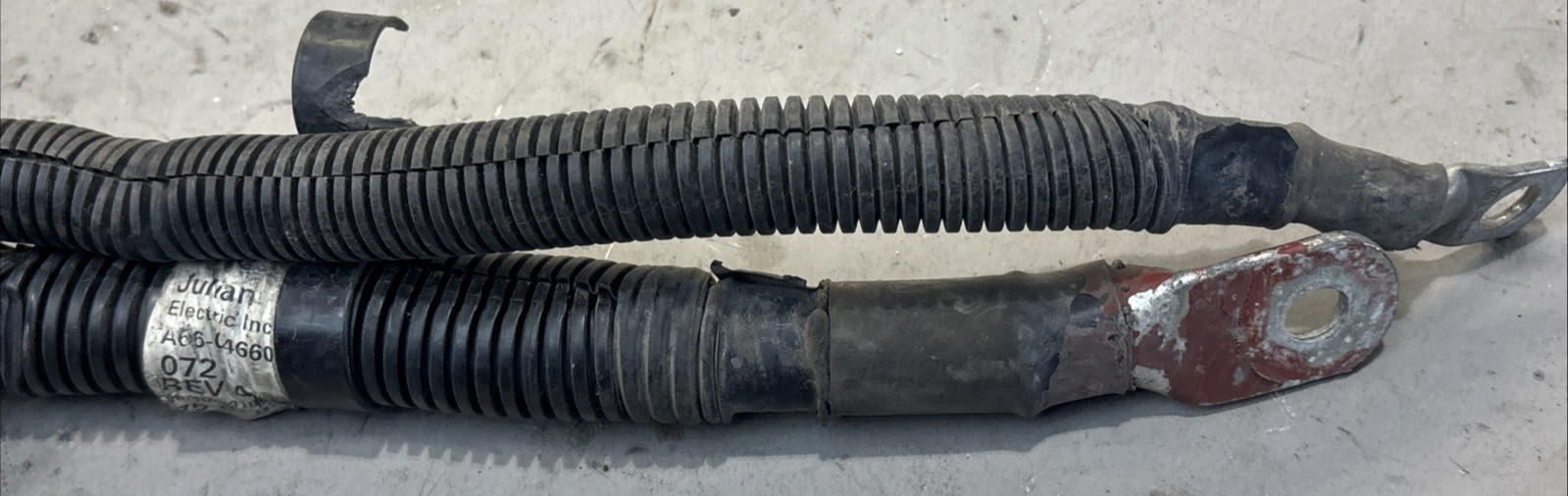 FREIGHTLINER CASCADIA 126 BATTERY NEGATIVE GROUND WIRE CABLE OEM 72/144 INCH