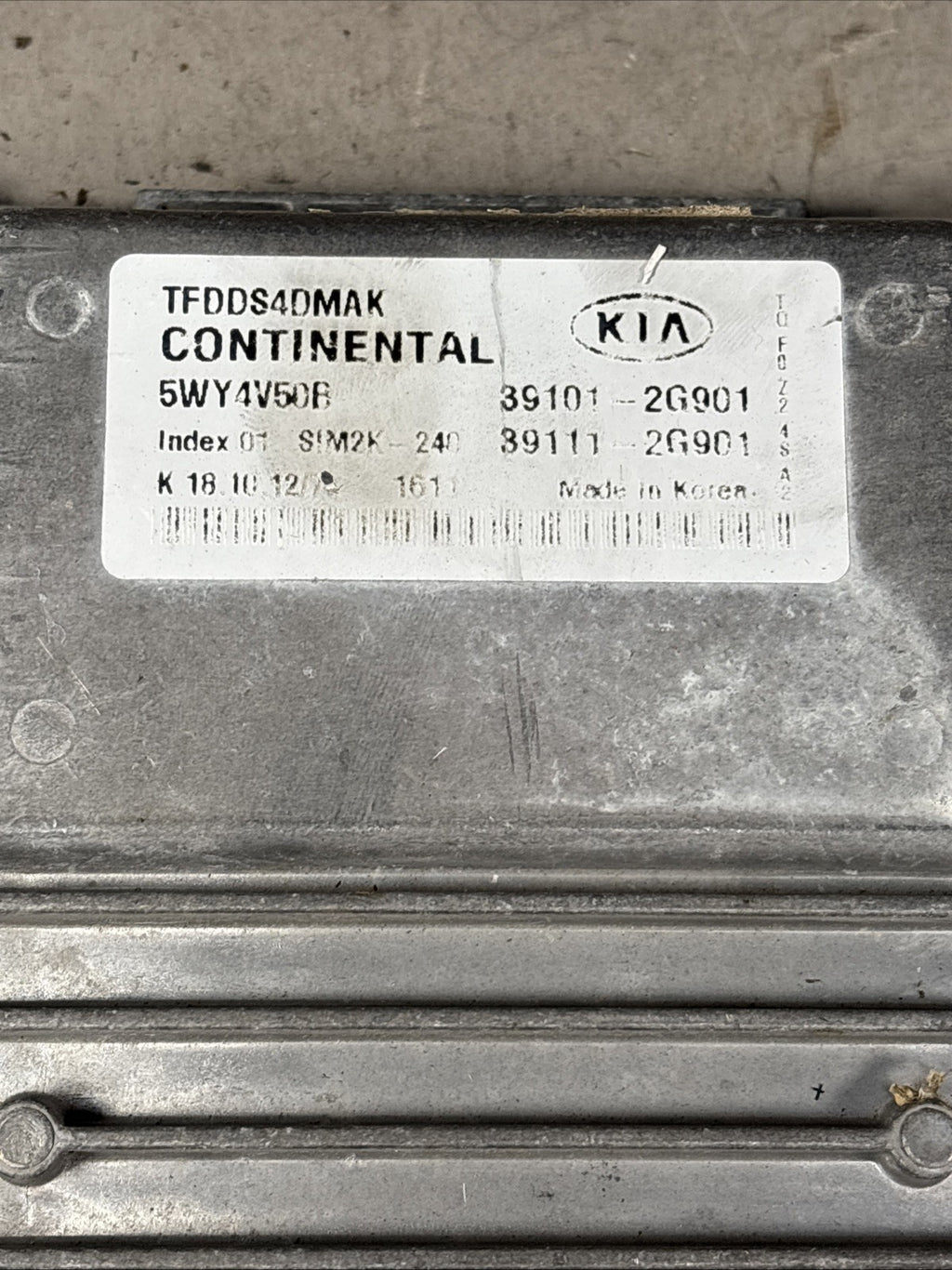 2013 Kia Optima ECM ECU Engine Computer 39101-2G901 / 39111-2G901