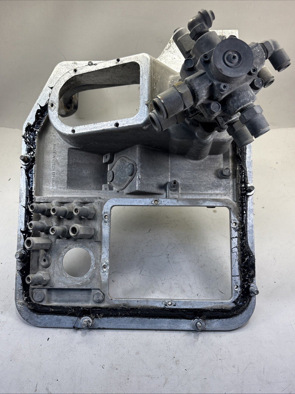 2019 VOLVO VNL D13 BRAKE FOOT PEDAL 82754992 OEM