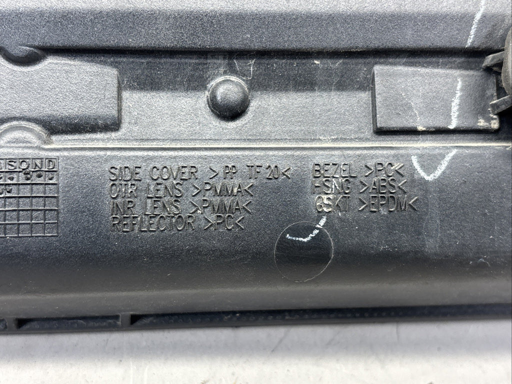 2013-2016 DODGE DART CENTER TRUNK DECKLID LED TAIL LIGHT LAMP 68164500AD OEM