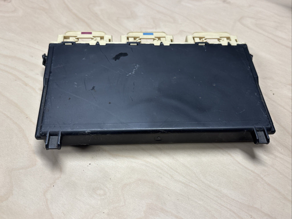OEM MERCEDES C-CLASS W205 2016 RIGHT DRIVER SIDE SEAT CONTROL MODULE A2059009908