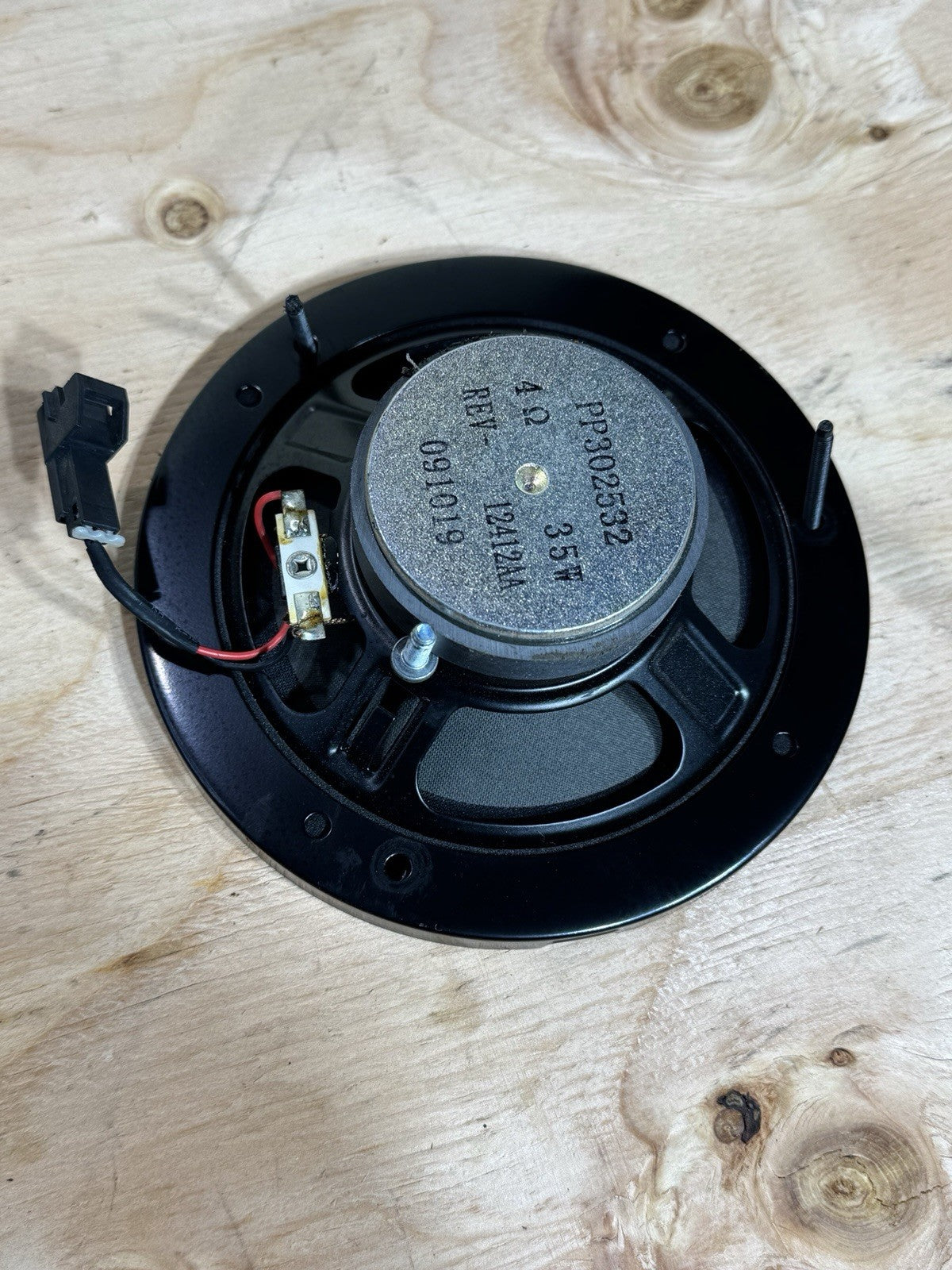 Peterbilt PP302532 Speaker