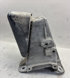 L85-6130A KENWORTH T680 HOOD BRACKET 3771170